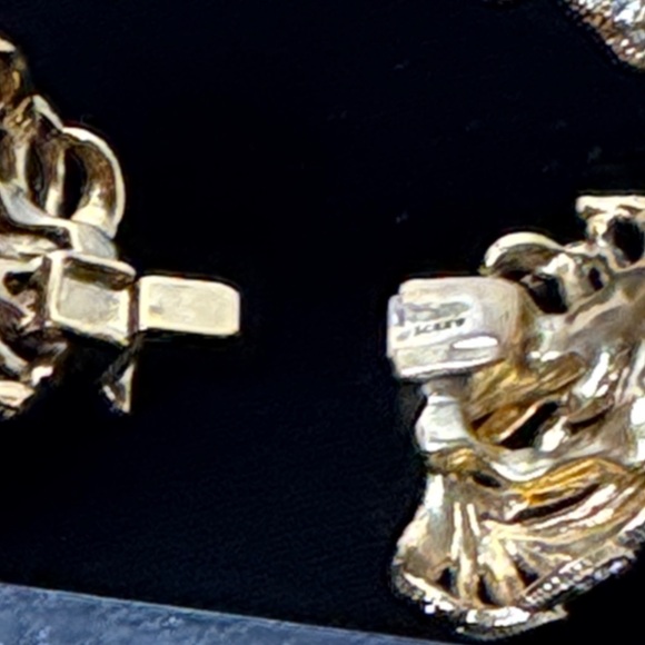 J.‎ CREW Pave Feather Hinged Bangle Gold Ivory Crystal Floral Bracelet Preppy - Picture 6 of 13